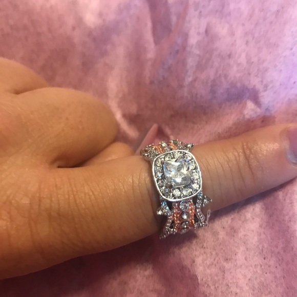Laly’s Loves Jewelry - New 2 Tone 14K and .925 Princess cut stone ring